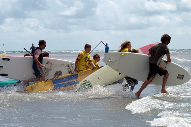LG_wittering_paddle_race_2012_12