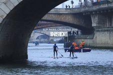 SUP RACE IN PARIS