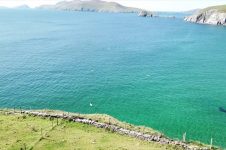 STAND UP PADDLE BOARDING ALONG THE WILD ATLANTIC WAY