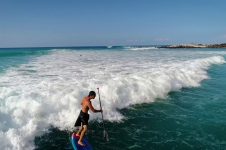 HYDROFOILING LAVA REEF ON THE BIG ISLAND OF HAWAI’I