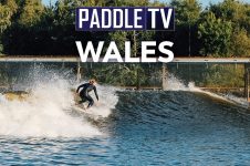 SUP SURFING AT SURF SNOWDONIA