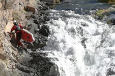 PIT RIVER FALLS PADDLE BOARDING