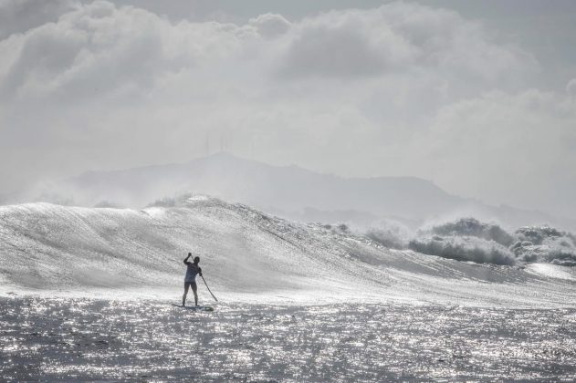 Travis Grant  preforms during the Red Bull Heavy Water in San Francisco, California on October, 20, 2017.