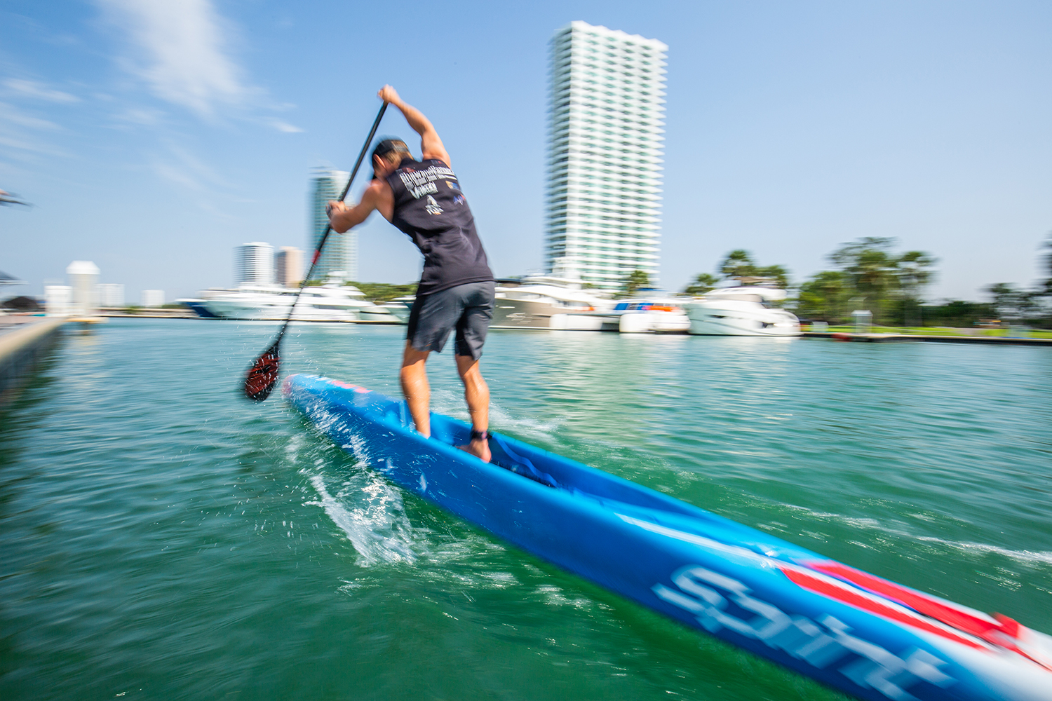 Click to Enlarge: Full power in Thailand: Photo Starboard