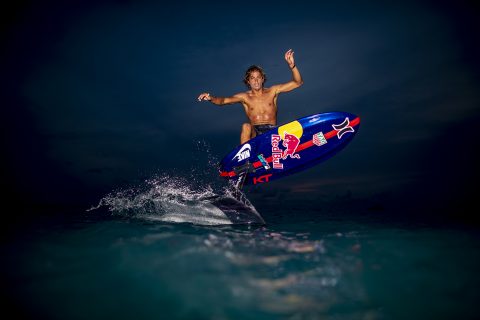 Kai Lenny hydrofoils in the Maldives in August 2019. Photo Zak Noyle/Red Bull Content Pool